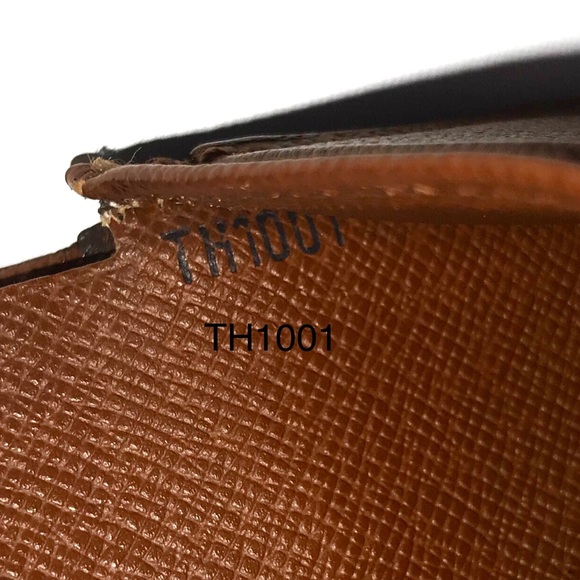 LOUIS VUITTON Porte Monnaie Billet Viennois Wallet - Picture 8 of 8